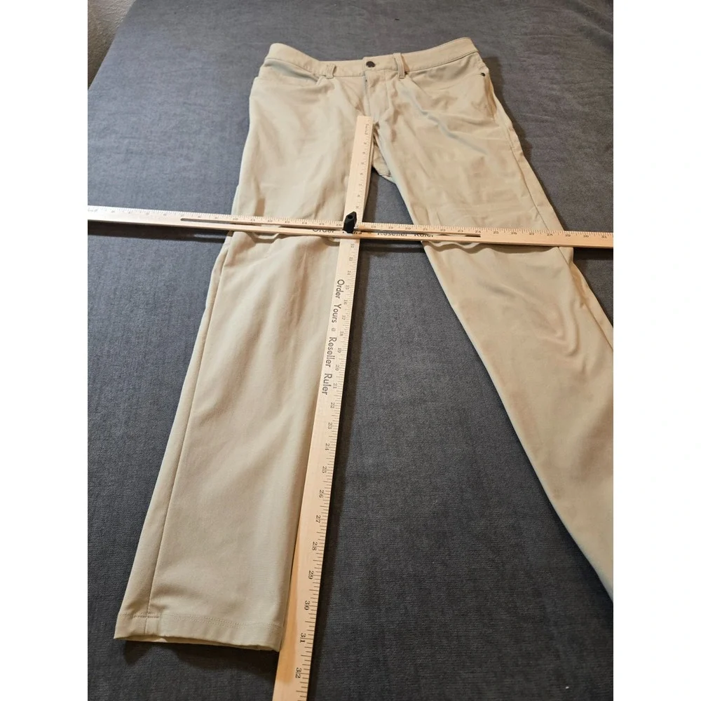Lululemon ABC Pants Men's 32x31 Beige Tan 5 Pocket Stretch Straight Leg Casual